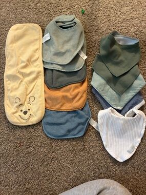 Multi-Pack Blue, Green & Tan Baby Bibs and burp cloth